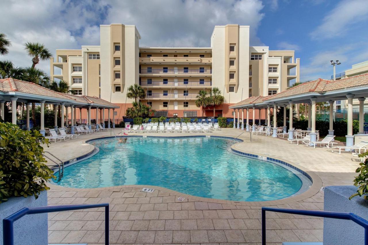 Oceanwalk Condos Bethune Beach Exteriör bild